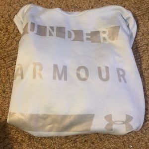 Loose juniors sweatshirt